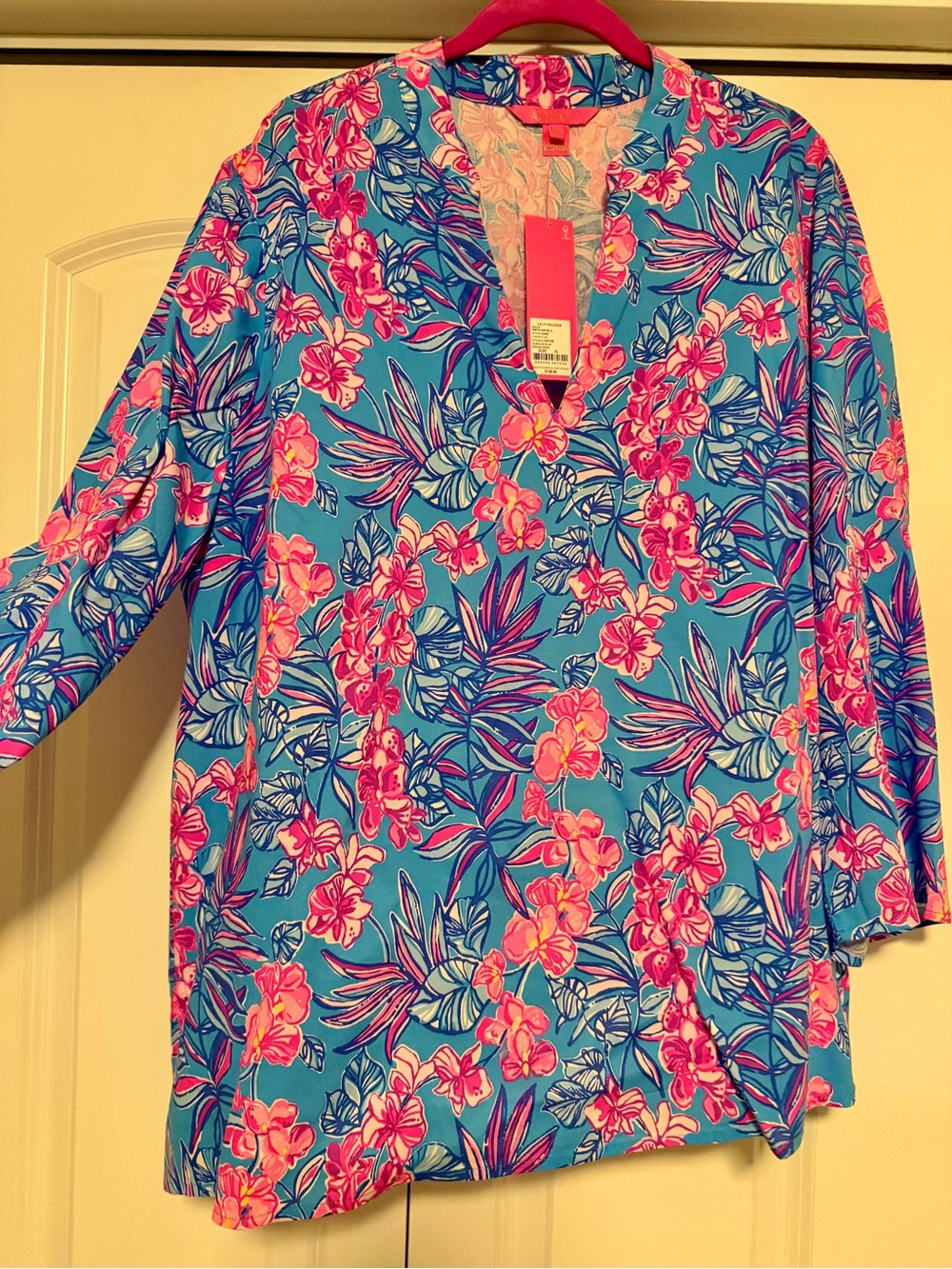Lilly Pulitzer Luna Bay tunic in blue orchid oasis